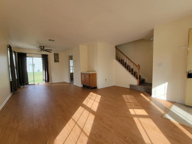 Building Photo - 1 Jodhpur Ct