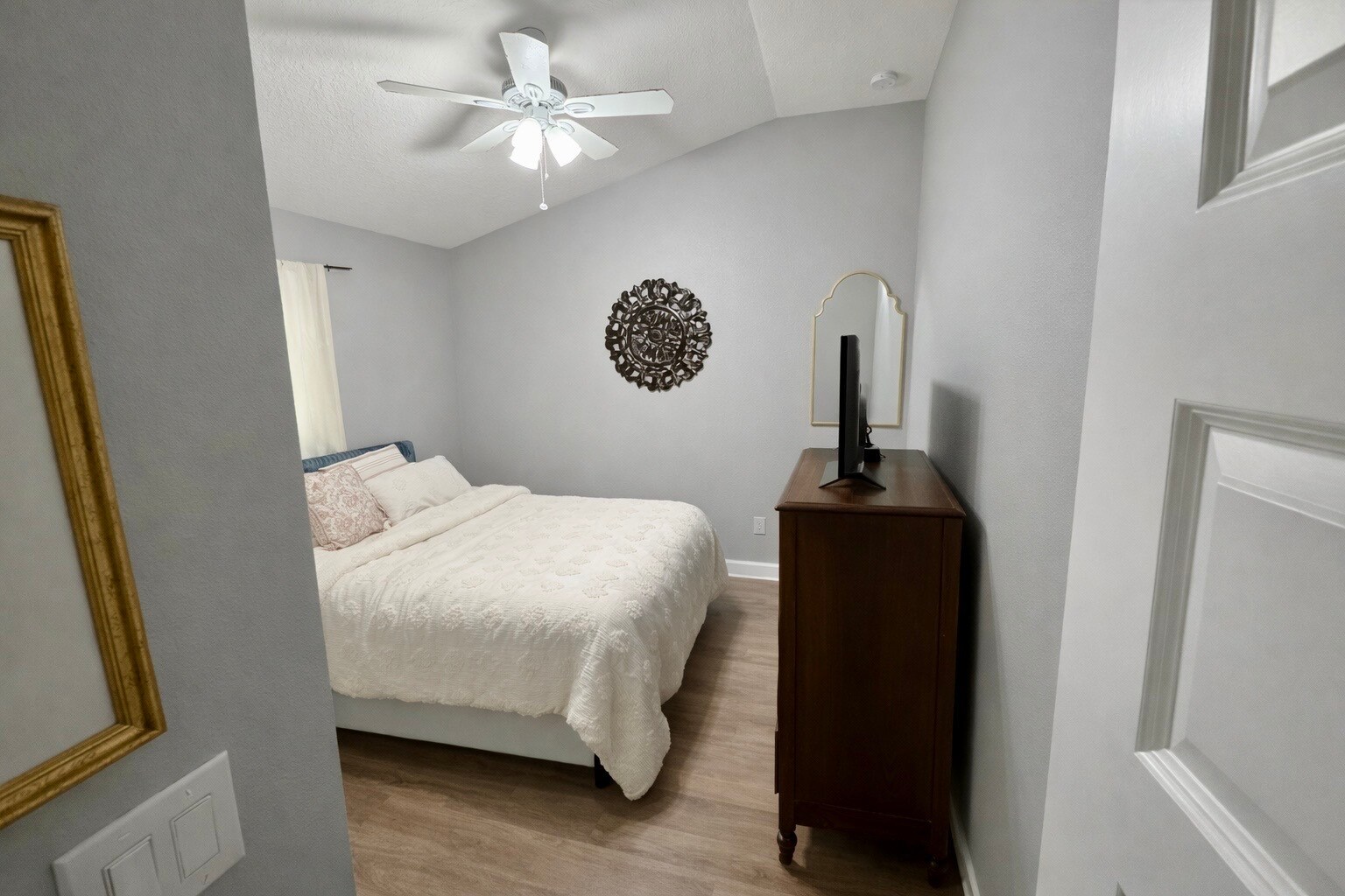 Building Photo - 9302 46th Ct E