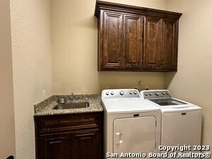 Building Photo - 27619 Nichols Pass