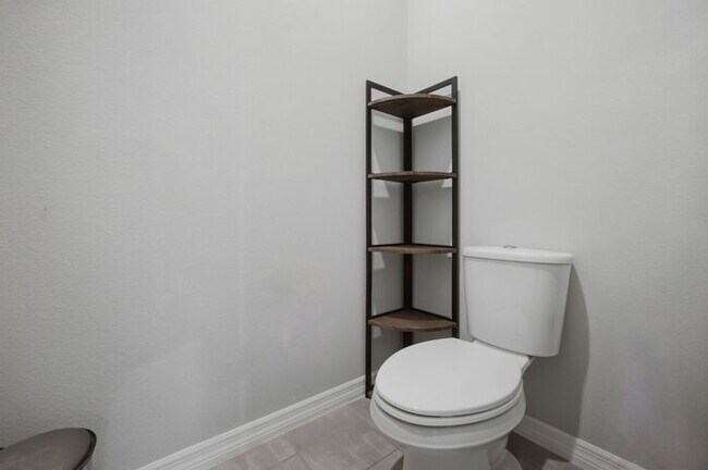 Building Photo - 5411 Bungalow Grove Ct