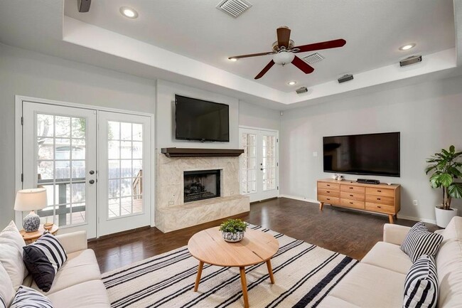 Building Photo - 2916 Alsatia Dr