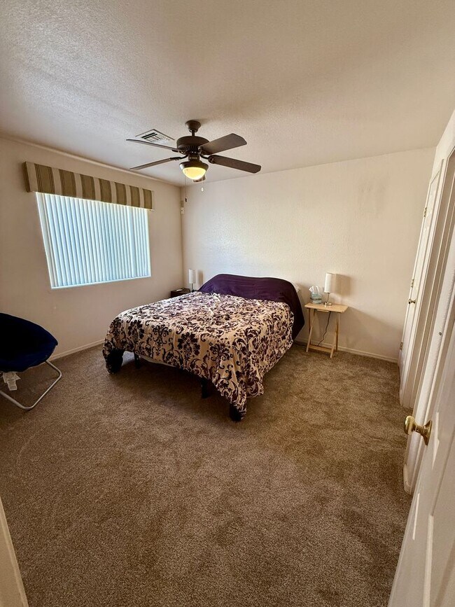 Building Photo - 11785 Calle Gaudi