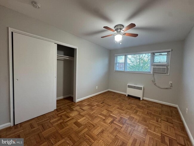 Building Photo - 500 S Courthouse Rd