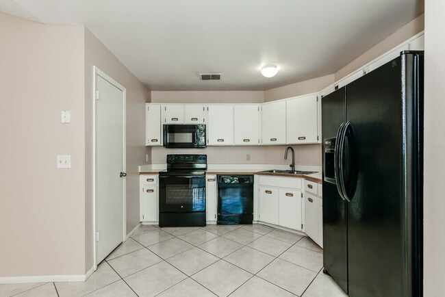 Building Photo - 1095 Jennie Ridge Trail