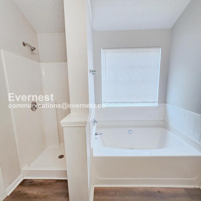 Building Photo - 6870 Old Bethsaida Way