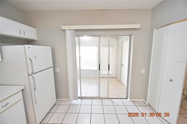 Building Photo - 5938 Bayside Key Dr