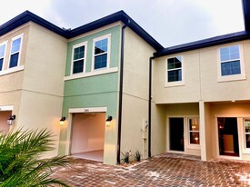 Building Photo - 2465 Stapleford Pl
