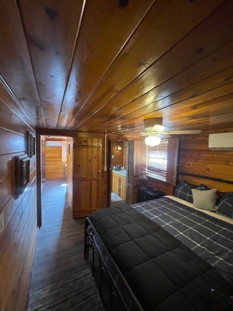 Building Photo - 705 Cerbat Ave