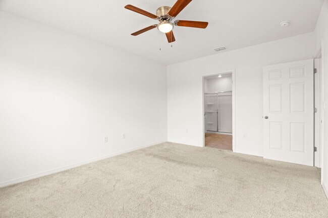 Building Photo - 2053 Farmhouse Rd SE