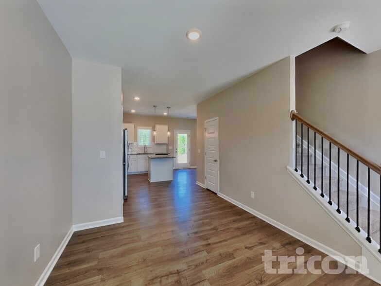 Building Photo - 783 Springtooth Dr