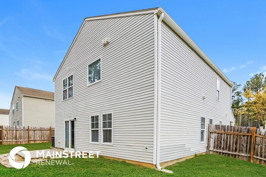 Building Photo - 3009 Van Dorn Rd