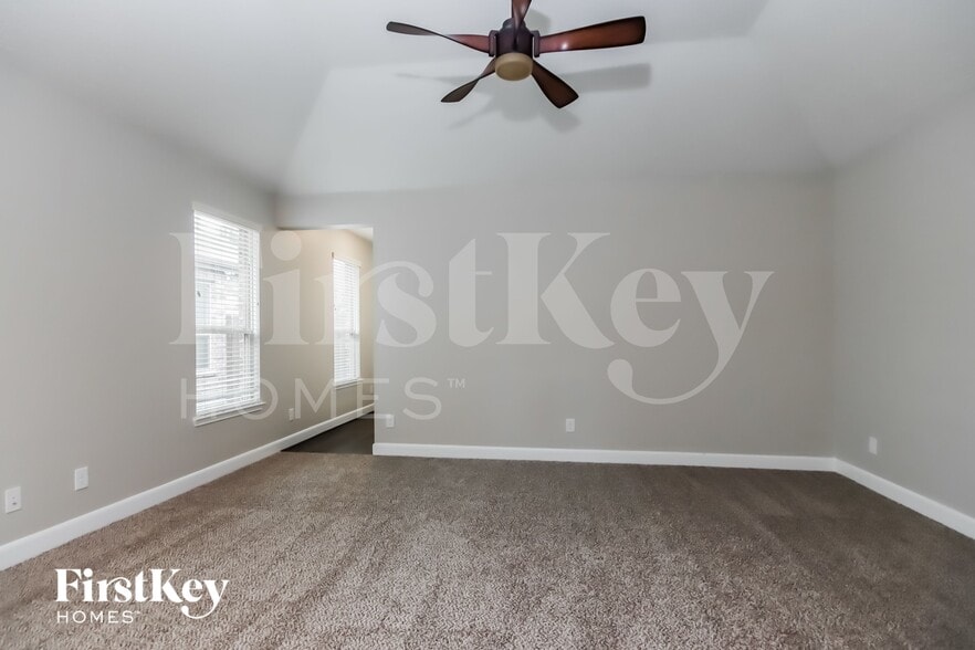 Building Photo - 6015 River Timber Trl