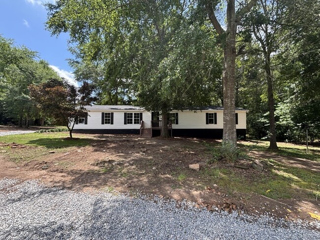 Building Photo - 3371 Greensboro Rd
