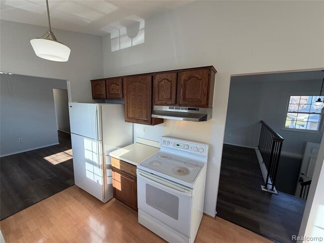 Building Photo - 20923 W Glen Haven Cir