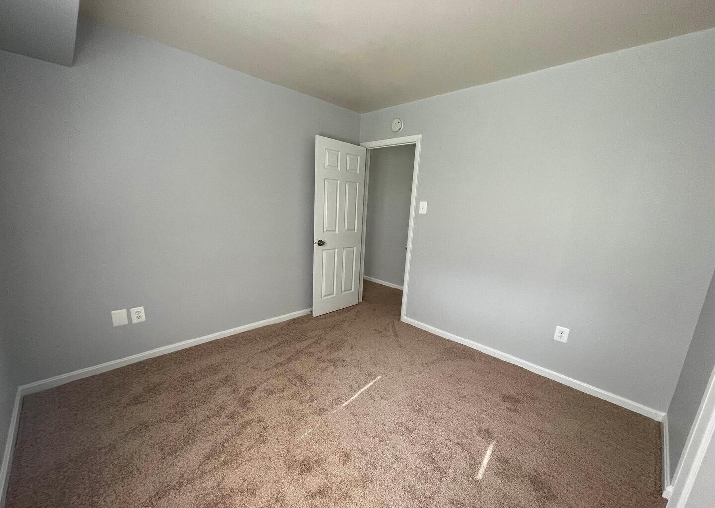 Building Photo - 8867 Rollright Ct