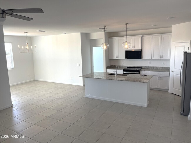 Building Photo - 7489 E Cozy Cottage Ln