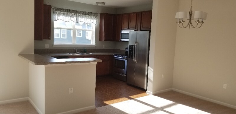 Building Photo - 4308 Hillingdon Bend