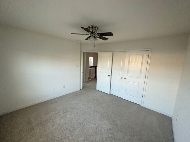 Building Photo - 11419 Hayloft Ln