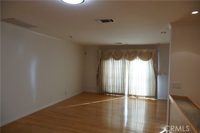 Building Photo - 1200 Oakwood Dr