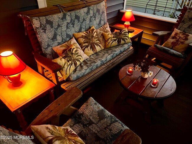 Building Photo - 425 Washington Ave