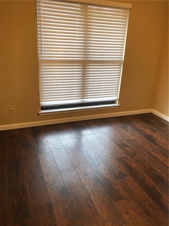 Building Photo - 7107 S Brook Dr
