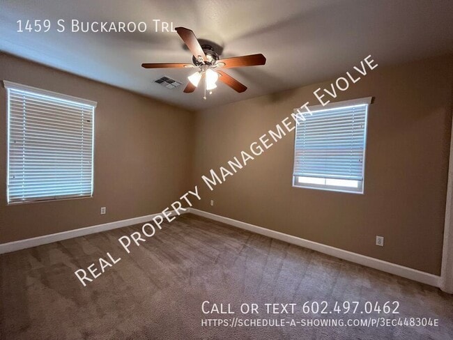 Building Photo - 1459 S Buckaroo Trail
