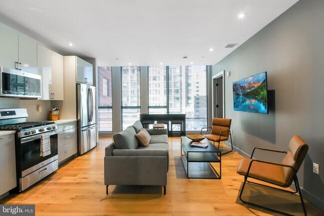 Building Photo - 448 K St NW