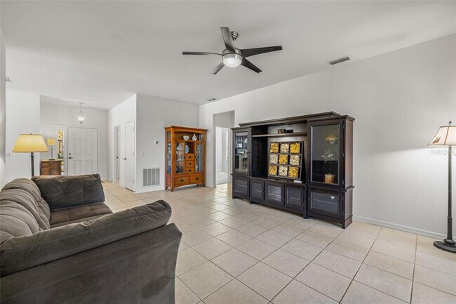 Building Photo - 5808 Hidden Falls Ln