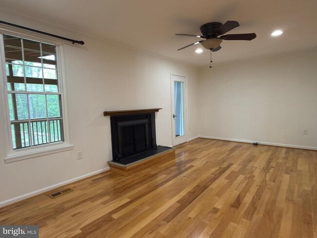 Building Photo - 5718 Wood Mouse Ct