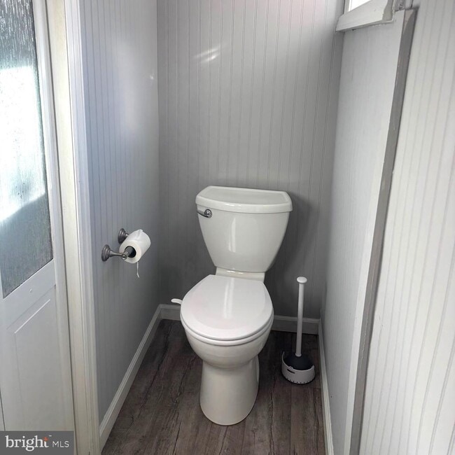 Building Photo - 308 E Union St