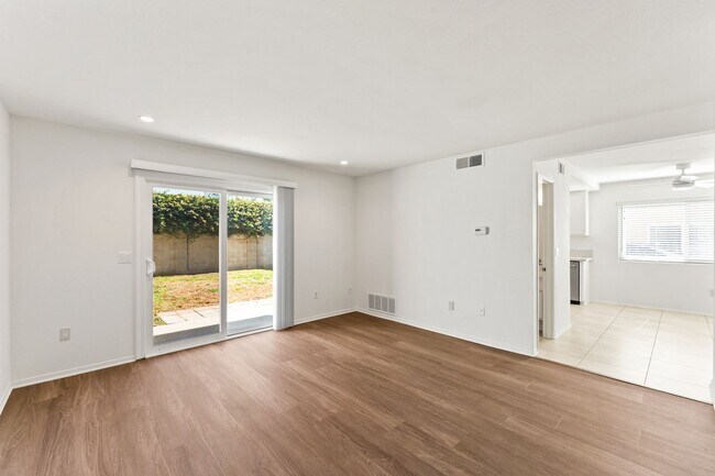 Building Photo - 17972 Baron Cir