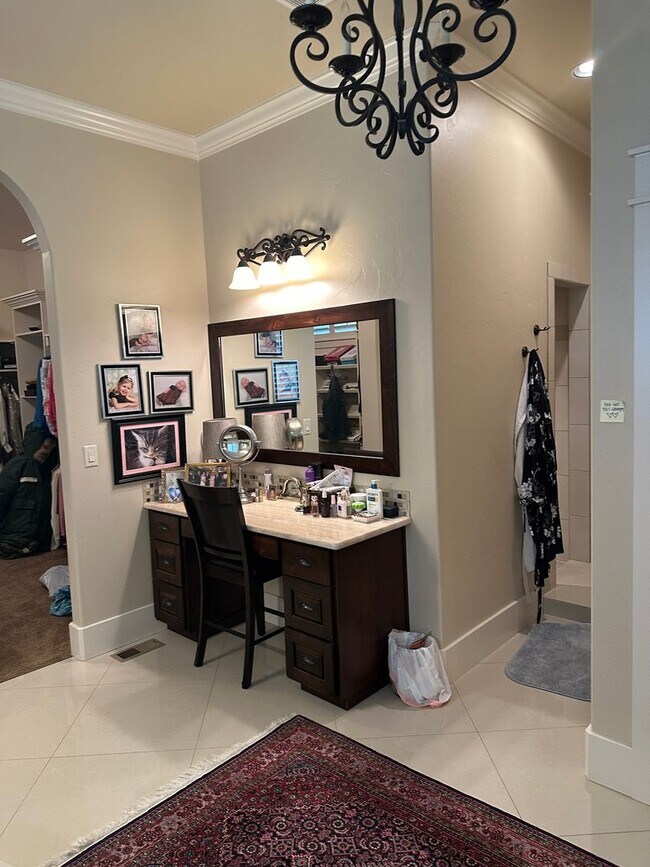 Building Photo - Exquisite Corrente Bello Home in Eagle