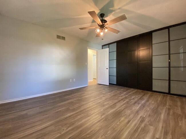 Building Photo - 4523 21st Ave NW