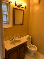 Building Photo - 57 Vanderbilt Ave