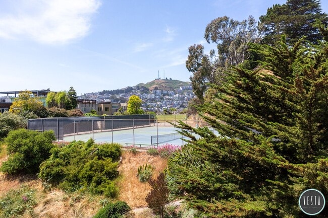 Building Photo - Mid-Century Gem with Iconic Views in Coron...