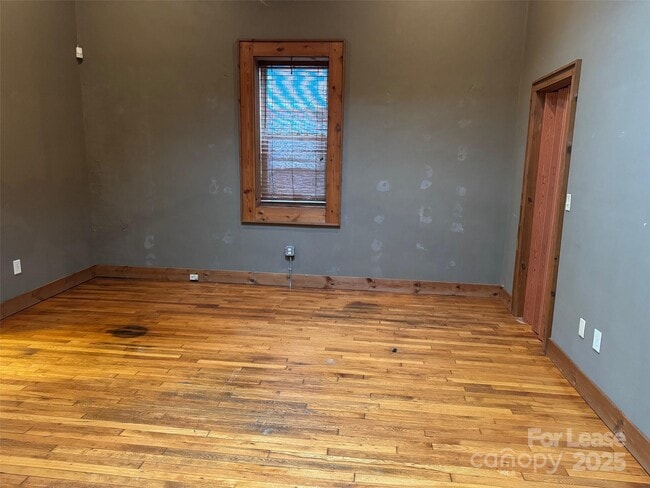 Building Photo - 110 Church St NW