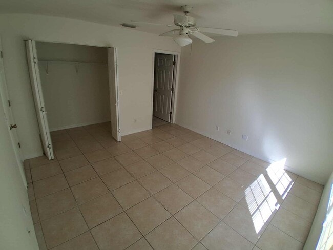 Building Photo - 27121 Partin Dr