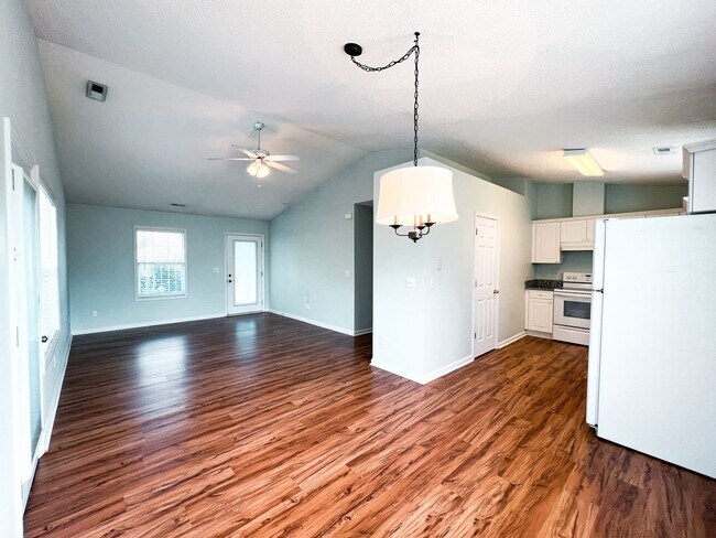 Building Photo - Property is located in Holly Field at West...