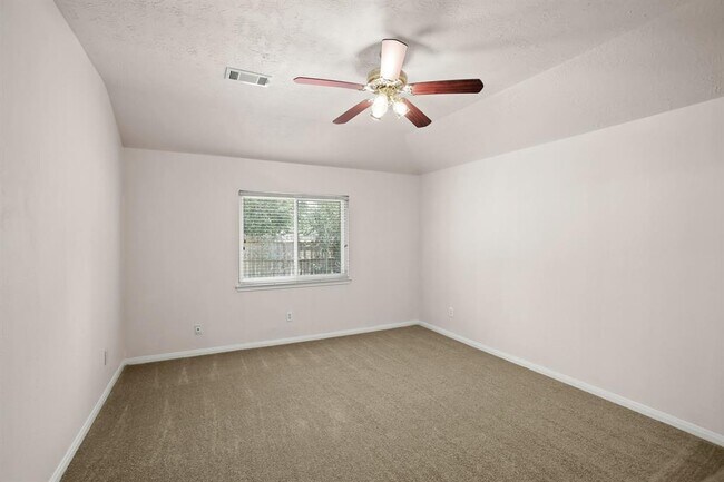 Building Photo - 3314 Foursome Ln