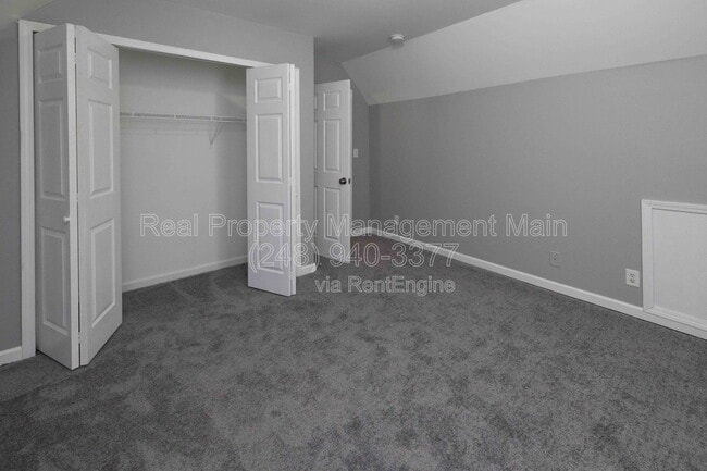 Building Photo - 3354 25th St