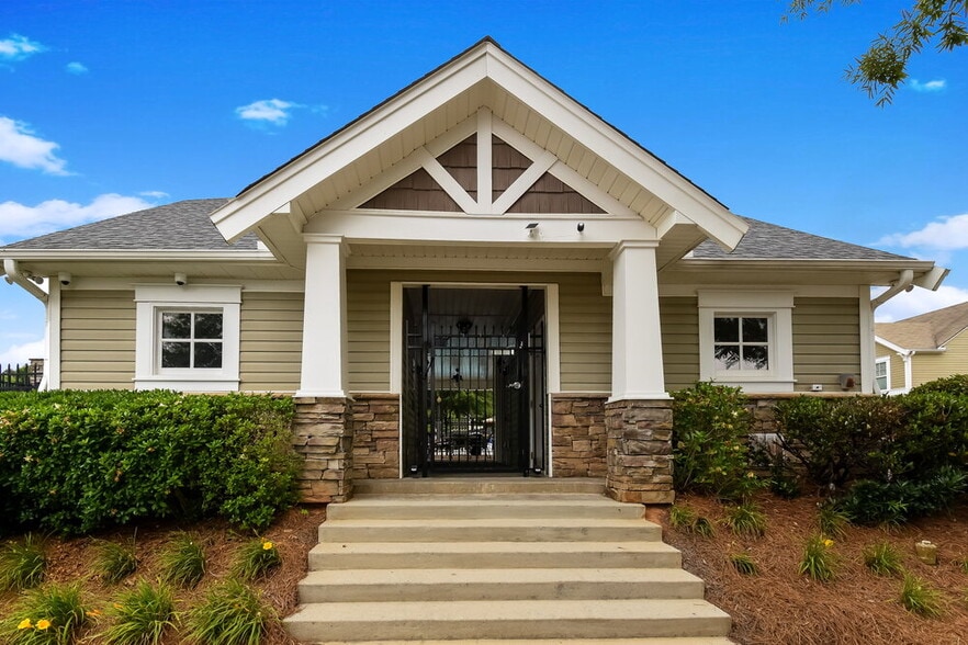 Building Photo - 109 Plumeria St