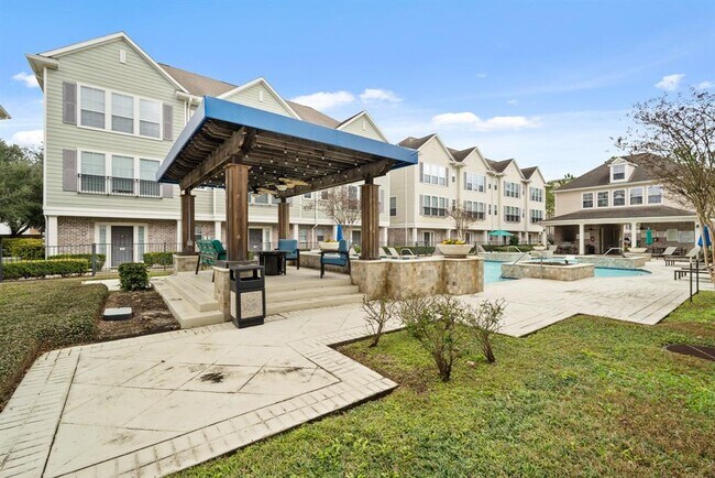 Building Photo - 3001 Murworth Dr