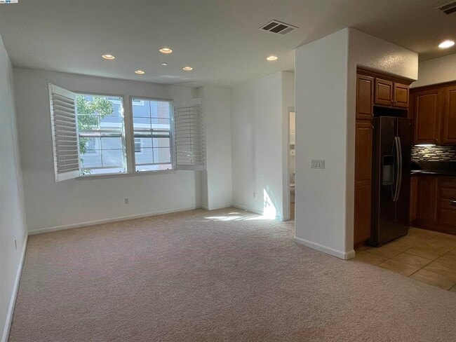 Building Photo - 1503 Jetty Dr