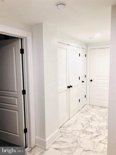 Building Photo - 8 N New St