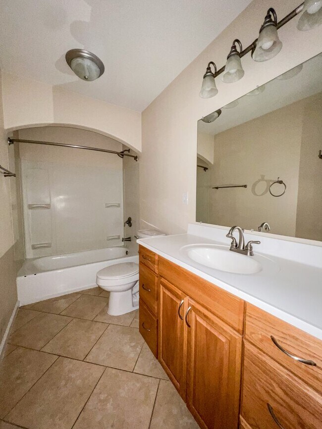 Building Photo - A Beautiful 2 Bedroom Home with Office and 2 Bonus Room