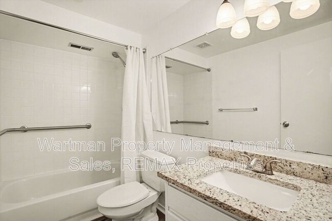 Building Photo - 9165a Bellcove Cir