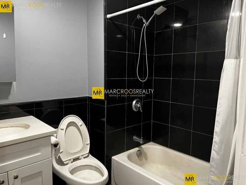 Building Photo - 1776 Commonwealth Ave