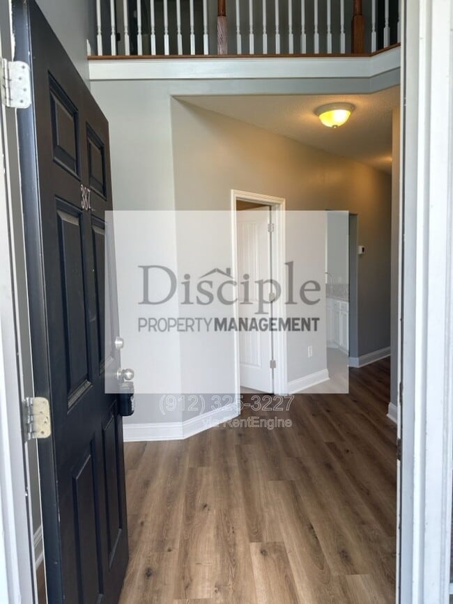 Building Photo - 387 O'Hara Dr