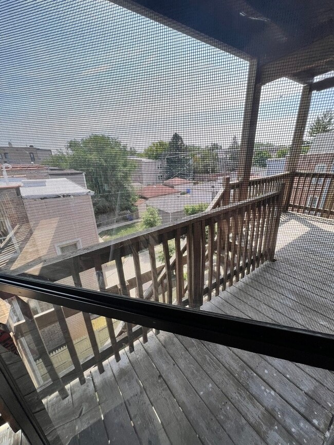 Building Photo - 2757 N Monticello Ave