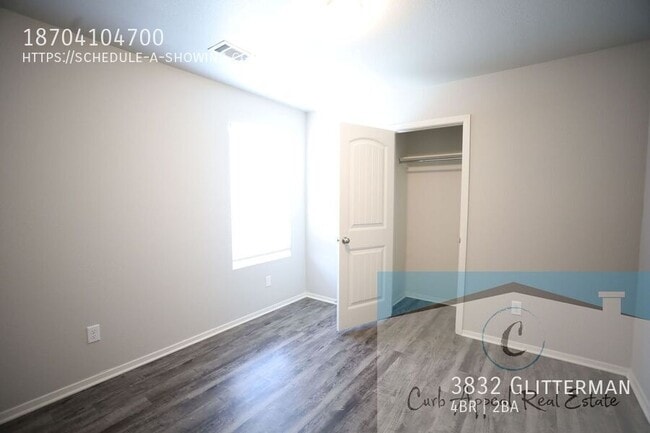 Building Photo - 3832 Glitterman-